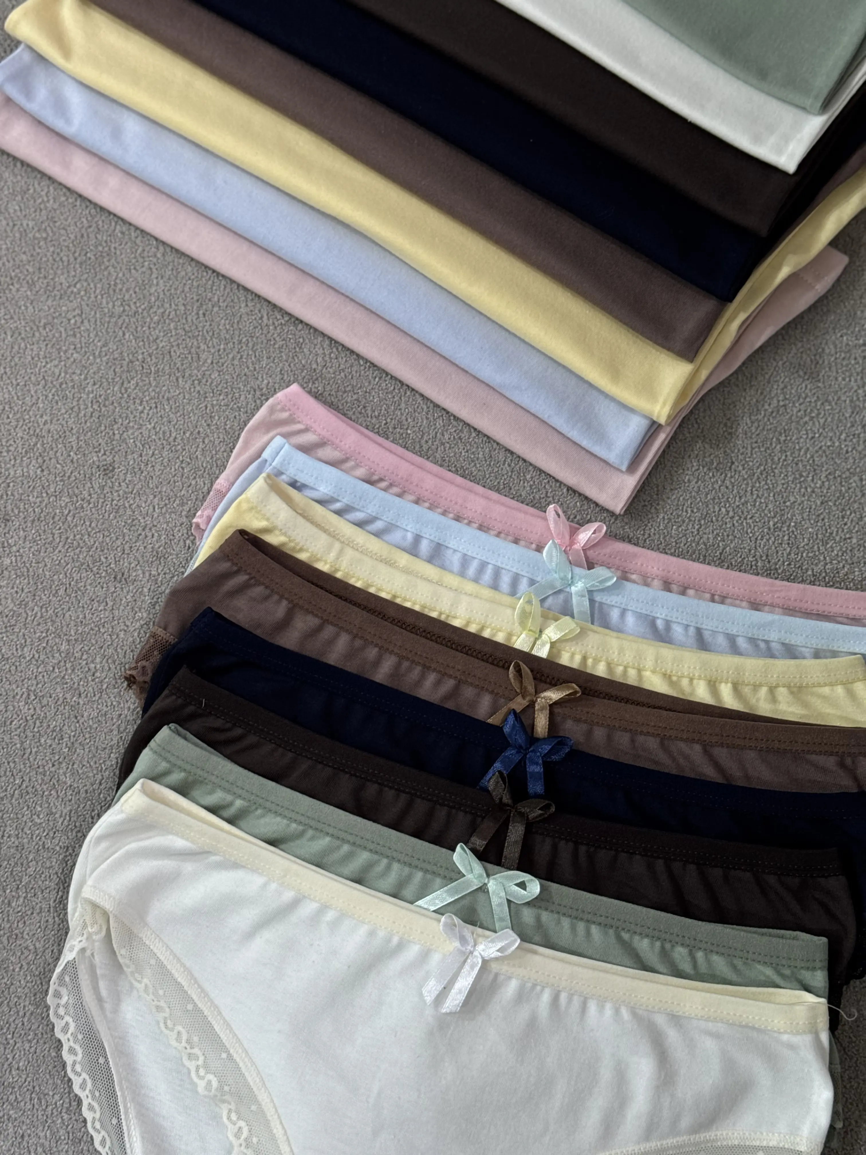 ست تاپ و شورتک زنانه الینا